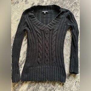 Women’s Banana Republic Black V-Neck Cable Sweater